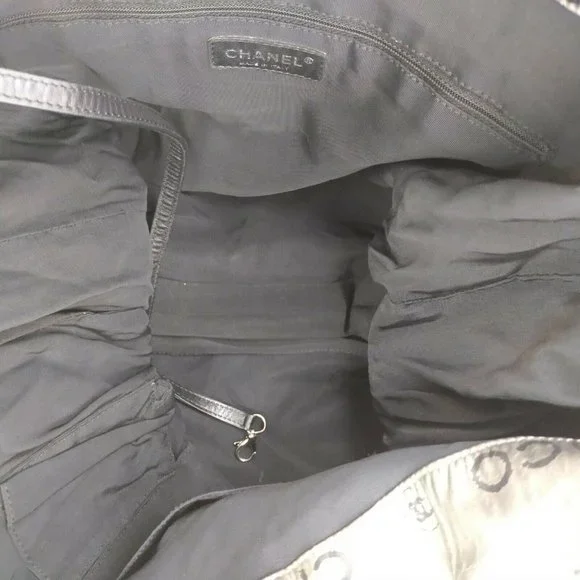 Chanel Tote Bag Metalic Nylon - Picture 7 of 10